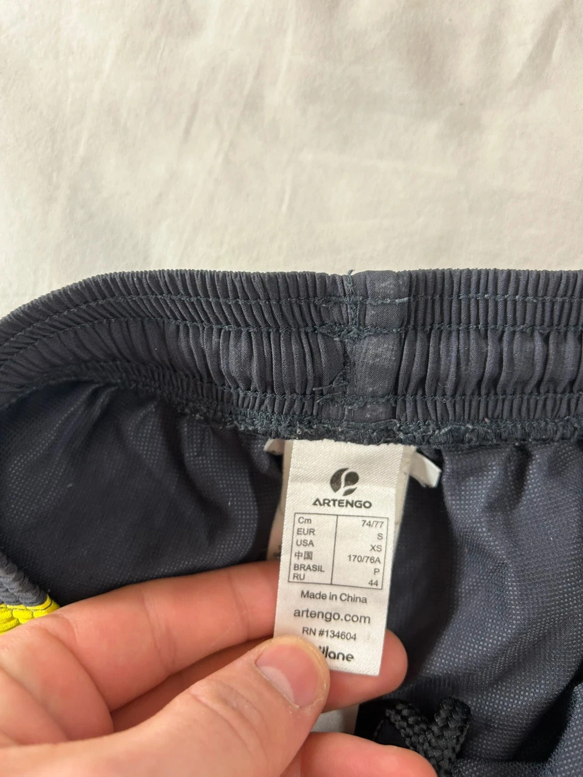 Short gris à rayures jaune vintage artengo – photo 7